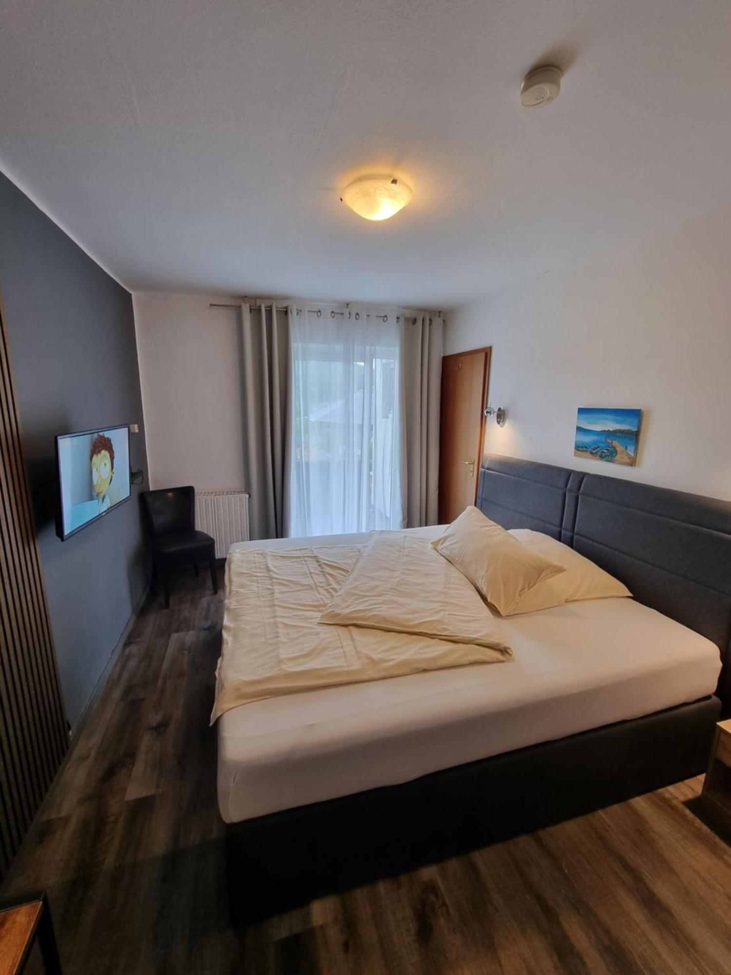 באד מינסטראייפל Hotel Kurhaus Uhlenberg מראה חיצוני תמונה