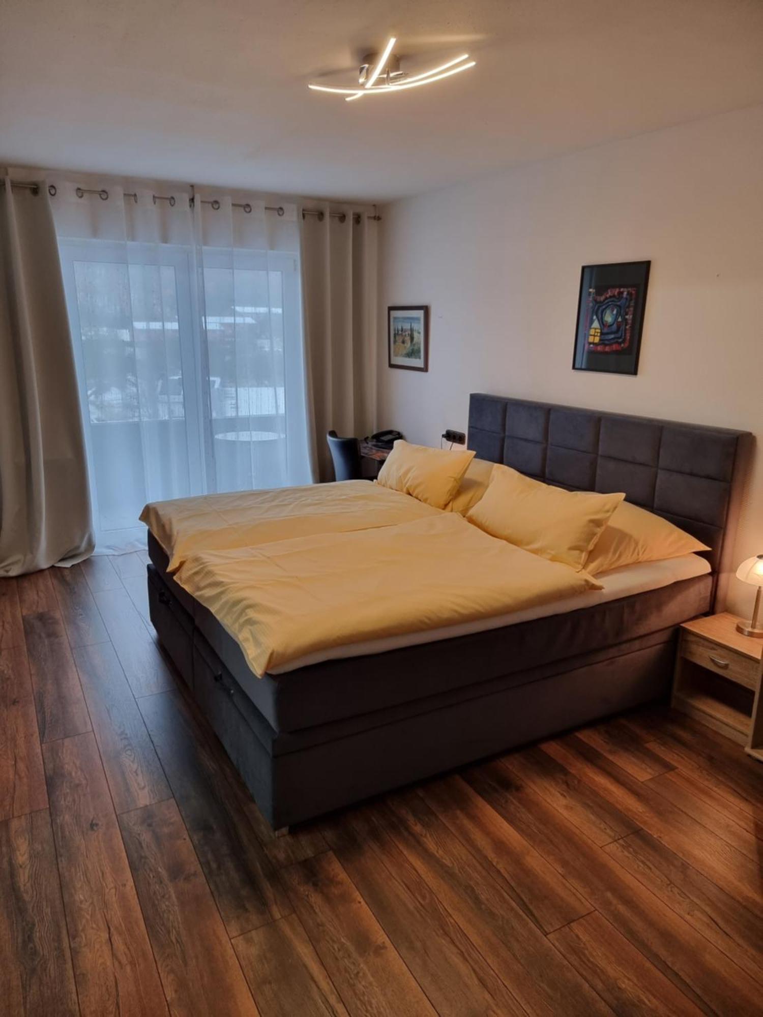 באד מינסטראייפל Hotel Kurhaus Uhlenberg מראה חיצוני תמונה