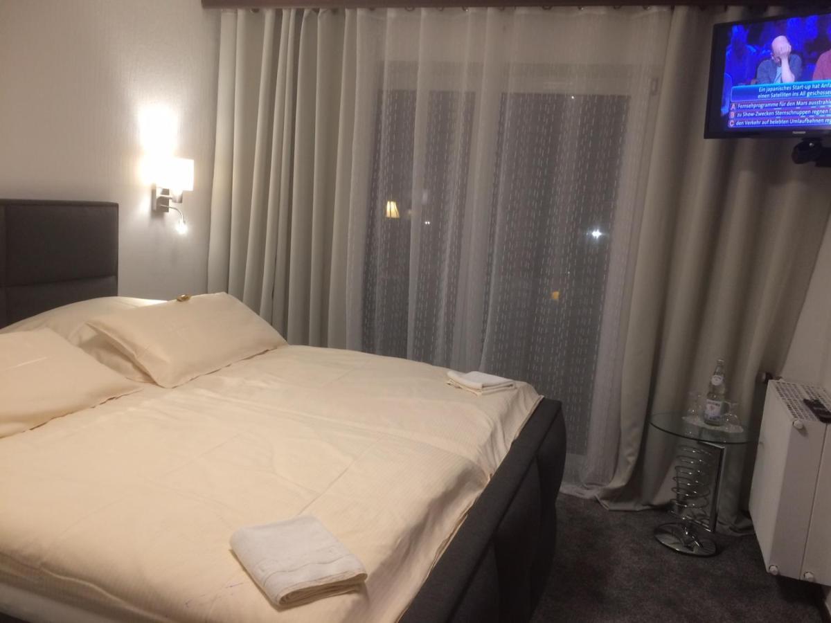 באד מינסטראייפל Hotel Kurhaus Uhlenberg מראה חיצוני תמונה