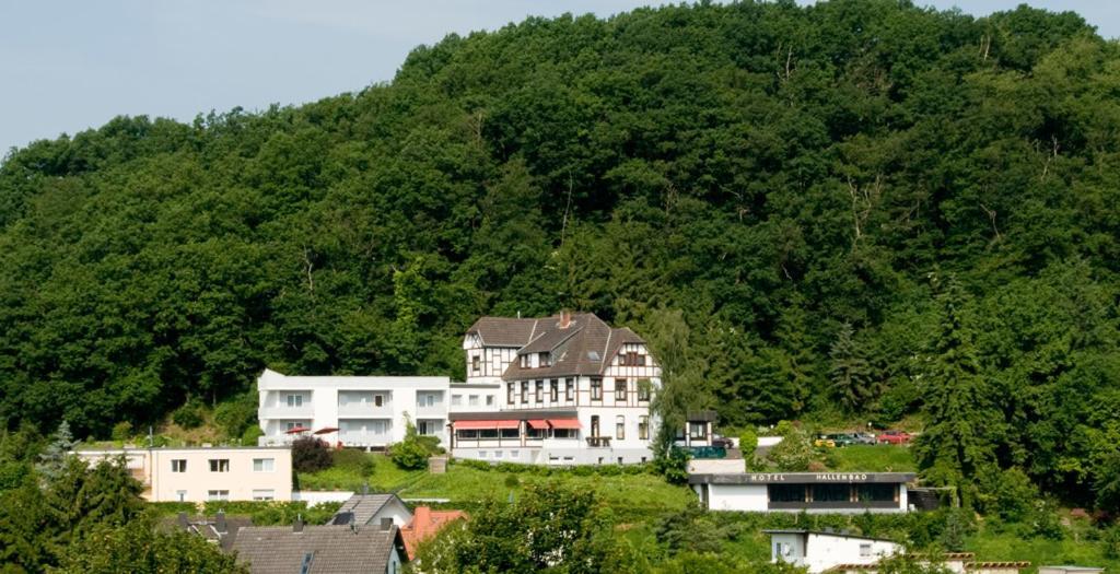 באד מינסטראייפל Hotel Kurhaus Uhlenberg מראה חיצוני תמונה